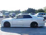 2000 Toyota Chaser Avante Roadly Pearl Sedan for sale, Japanese used car export - photo 10 of 55 | GULJI TRADERS