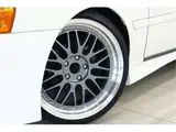 2000 Toyota Chaser Tourer 5-speed White Sedan for sale, Japanese used car export - photo 6 of 47 | GULJI TRADERS