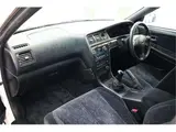 2000 Toyota Chaser Tourer 5-speed White Sedan for sale, Japanese used car export - photo 8 of 47 | GULJI TRADERS