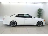 2000 Toyota Chaser Tourer 5-speed White Sedan for sale, Japanese used car export - photo 45 of 47 | GULJI TRADERS