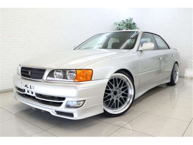 2000 Toyota Chaser Tourer 5-speed - photo 1 2000 Toyota Chaser Tourer 5-speed Silver Sedan for sale, Japanese used car export | GULJI TRADERS