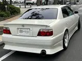 2000 Toyota Chaser Tourer V White Sedan for sale, Japanese used car export - photo 4 of 9 | GULJI TRADERS