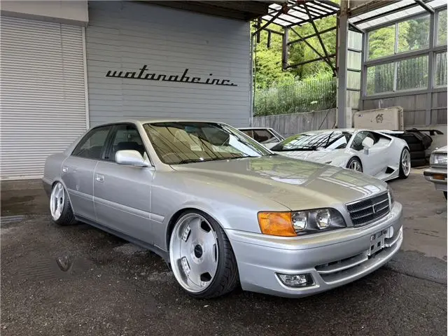 2001 Toyota Chaser Avante Silver Sedan for sale, Japanese used car export - photo 1 of 22 | GULJI TRADERS