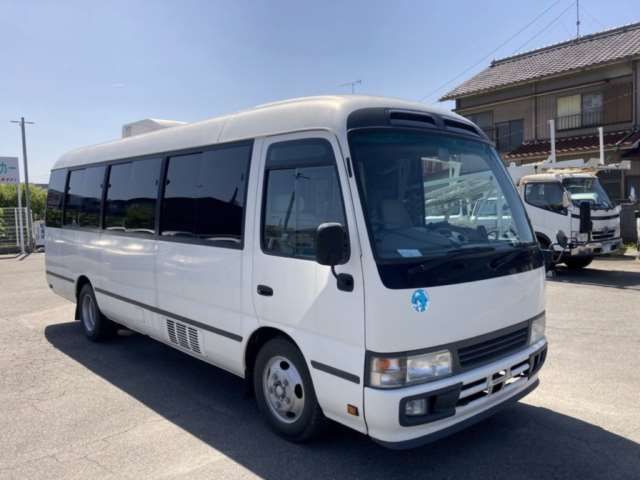 2005 Toyota Coaster - photo 1 2005 Toyota Coaster Sedan for sale, Japanese used car export - photo 1 of 47 | GULJI TRADERS