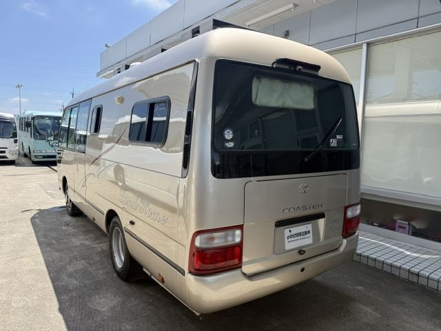 2006 Toyota Coaster Sedan for sale, Japanese used car export - photo 1 of 39 | GULJI TRADERS