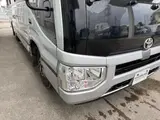 2019 Toyota Coaster 24-seater late model GX long rear double door AT automatic door Rikumoke seat Silver Van for sale, Japanese used car export - photo 11 of 36 | GULJI TRADERS