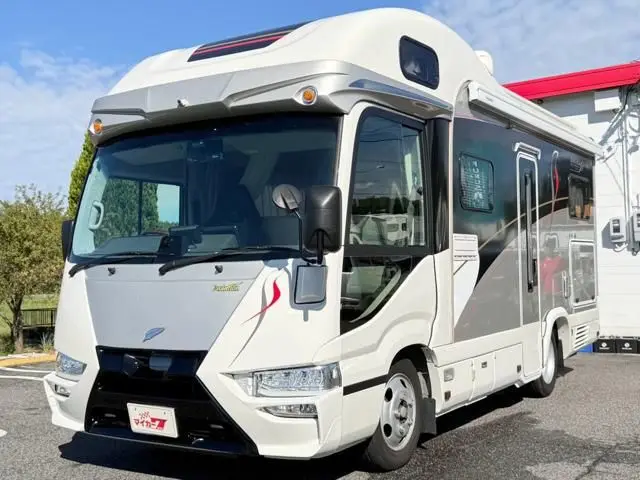2025 Toyota Coaster Borderbanks Hyper Evo 3 Gold Van for sale, Japanese used car export | GULJI TRADERS