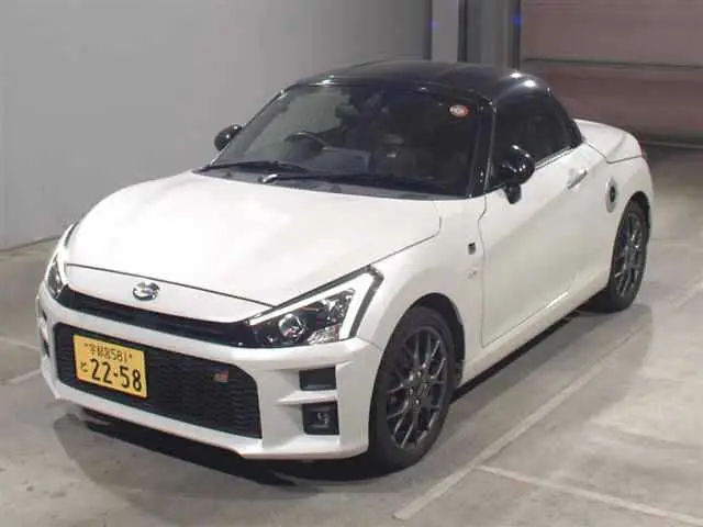 2022 Toyota Copen GR Sport - photo 1 2022 Toyota Copen GR Sport Pearl Coupe for sale, Japanese used car export - photo 1 of 9 | GULJI TRADERS