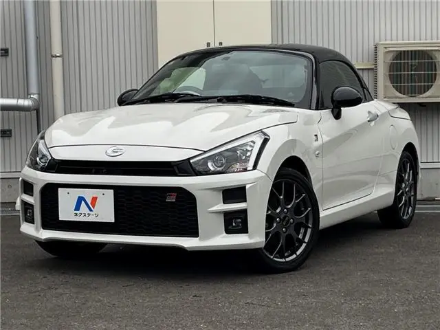 2023 Toyota Copen GR Sport - photo 1 2023 Toyota Copen GR Sport Pearl Coupe for sale, Japanese used car export - photo 1 of 30 | GULJI TRADERS