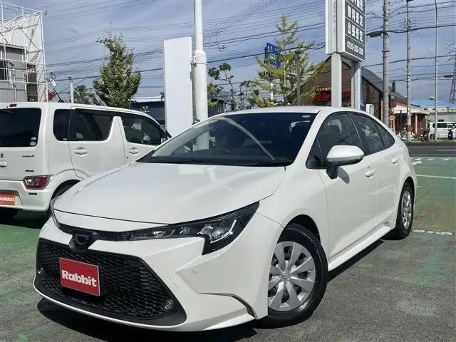 2019 Toyota Corolla G-X Pearl Sedan for sale, Japanese used car export - photo 1 of 29 | GULJI TRADERS