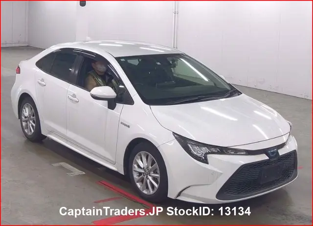2020 Toyota Corolla - photo 1 2020 Toyota Corolla White Sedan for sale, Japanese used car export | GULJI TRADERS