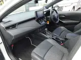 2020 Toyota Corolla 1.8 Hybrid WxB Pearl Sedan for sale, Japanese used car export - photo 38 of 48 | GULJI TRADERS