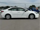 2020 Toyota Corolla Hybrid G-X 4WD White Sedan for sale, Japanese used car export - photo 3 of 36 | GULJI TRADERS