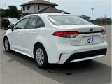 2020 Toyota Corolla Hybrid G-X 4WD White Sedan for sale, Japanese used car export - photo 10 of 36 | GULJI TRADERS