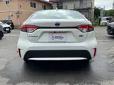 2020 Toyota Corolla Hybrid SE-FOUR Pearl Sedan for sale, Japanese used car export - photo 5 of 77 | GULJI TRADERS