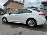 2020 Toyota Corolla Hybrid SE-FOUR Pearl Sedan for sale, Japanese used car export - photo 7 of 77 | GULJI TRADERS