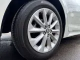 2020 Toyota Corolla Hybrid SE-FOUR Pearl Sedan for sale, Japanese used car export - photo 15 of 77 | GULJI TRADERS