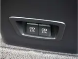 2021 Toyota Corolla 1.8 WxBT-Connect Navigation System &amp; Front/Rear Dashcams White Sedan for sale, Japanese used car export - photo 39 of 72 | GULJI TRADERS