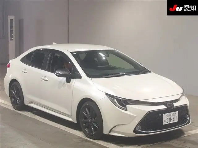 2021 Toyota Corolla Double Bye - photo 1 2021 Toyota Corolla Double Bye Pearl Sedan for sale, Japanese used car export - photo 1 of 9 | GULJI TRADERS