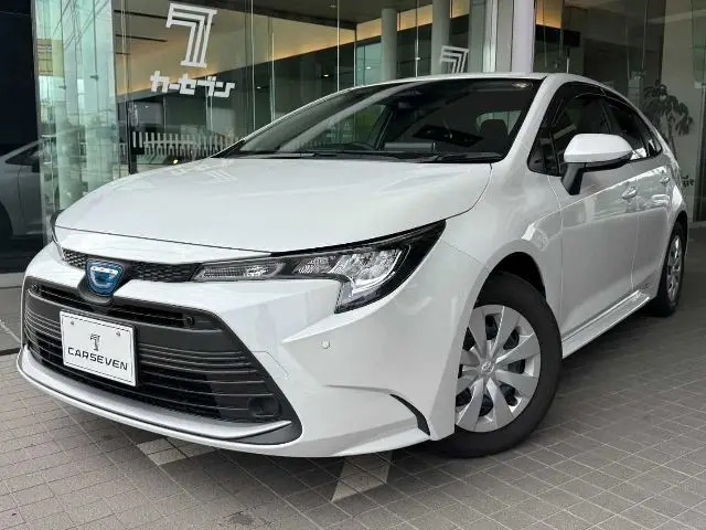 2025 Toyota Corolla G Display Audio, Bluetooth, ETC2.0, LED Headlights White Sedan for sale, Japanese used car export - photo 1 of 50 | GULJI TRADERS