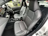 2026 Toyota Corolla 1.8 Hybrid WXB with rearview camera, ETC 2.0, and genuine front and rear dashcams. White Sedan for sale, Japanese used car export - photo 40 of 47 | GULJI TRADERS