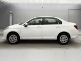 2019 Toyota Corolla Axio 1.5 X Edition White Sedan for sale, Japanese used car export - photo 6 of 10 | GULJI TRADERS