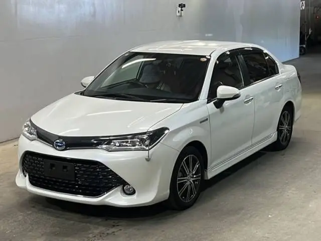 2016 Toyota Corolla Axio Hybrid G ​​50 Limited Pearl Sedan for sale, Japanese used car export - photo 1 of 3 | GULJI TRADERS