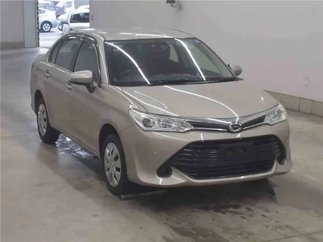 2017 Toyota Corolla Axio 1.5G 4WD ★ Cold weather specifications Silver Sedan for sale, Japanese used car export - photo 1 of 12 | GULJI TRADERS