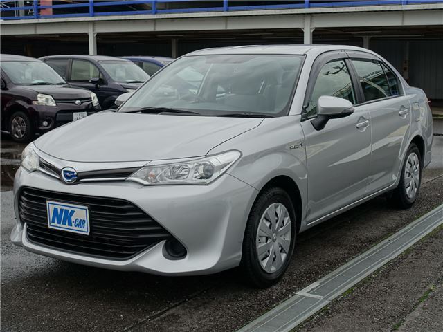 2017 Toyota Corolla Axio Hybrid Sedan for sale, Japanese used car export - photo 1 of 25 | GULJI TRADERS