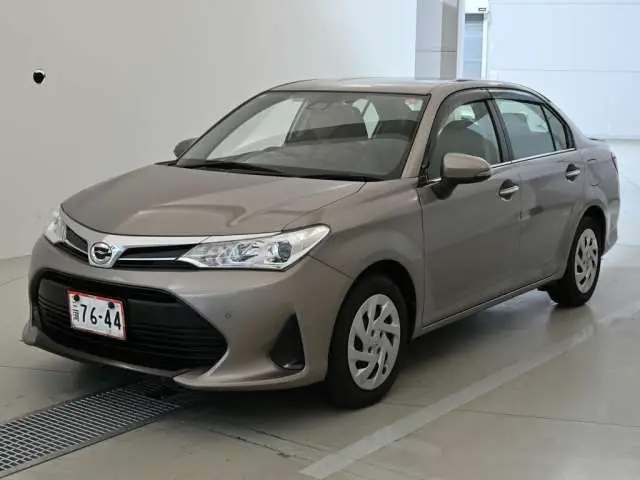 2019 Toyota Corolla Axio 1.5G - photo 1 2019 Toyota Corolla Axio 1.5G Gray Sedan for sale, Japanese used car export - photo 1 of 12 | GULJI TRADERS