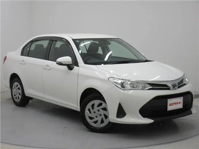 2021 Toyota Corolla Axio EX4WD White Sedan for sale, Japanese used car export | GULJI TRADERS