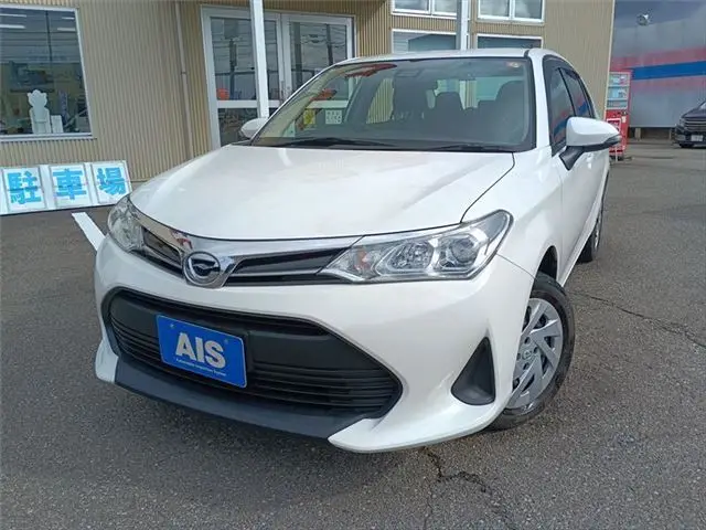2021 Toyota Corolla Axio EX 4WD ☆ Navigation ☆ Bluetooth ☆ Backup Camera ☆ ETC ☆ Smart Key White Sedan for sale, Japanese used car export | GULJI TRADERS