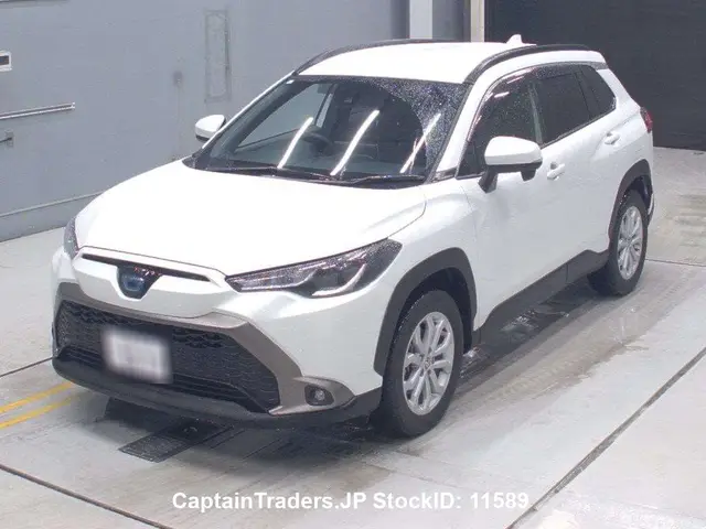 2023 Toyota Corolla Cross Pearl SUV for sale, Japanese used car export | GULJI TRADERS