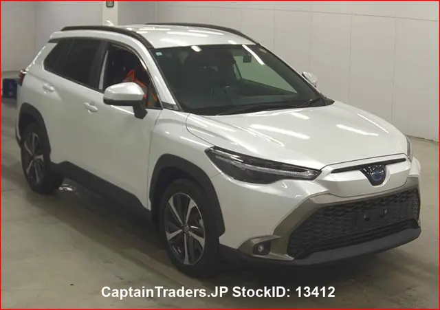 2023 Toyota Corolla Cross - photo 1 2023 Toyota Corolla Cross Pearl SUV for sale, Japanese used car export | GULJI TRADERS