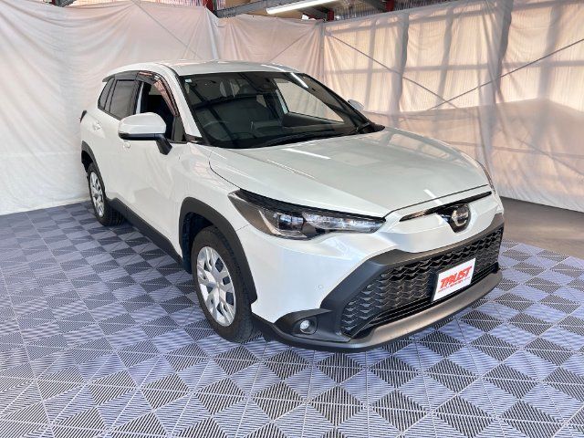 2024 Toyota Corolla Cross G Sedan for sale, Japanese used car export - photo 1 of 17 | GULJI TRADERS