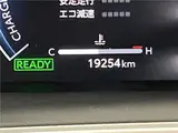 2025 Toyota Corolla Cross Hybrid Z Pearl SUV for sale, Japanese used car export - photo 3 of 30 | GULJI TRADERS
