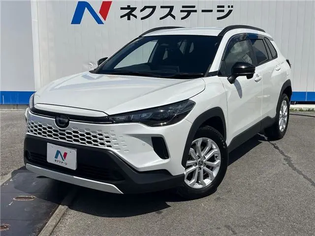 2025 Toyota Corolla Cross Hybrid S - photo 1 2025 Toyota Corolla Cross Hybrid S Pearl SUV for sale, Japanese used car export - photo 1 of 30 | GULJI TRADERS