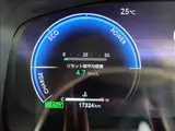 2025 Toyota Corolla Cross HYBRID Z Pearl SUV for sale, Japanese used car export - photo 9 of 18 | GULJI TRADERS