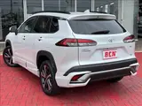 2025 Toyota Corolla Cross Hybrid Z_MO Aero_Panoramic Roof Pearl SUV for sale, Japanese used car export - photo 6 of 46 | GULJI TRADERS