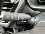 2025 Toyota Corolla Cross Hybrid Z_MO Aero_Panoramic Roof Pearl SUV for sale, Japanese used car export - photo 23 of 46 | GULJI TRADERS