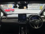 2025 Toyota Corolla Cross HYBRID Z Pearl SUV for sale, Japanese used car export - photo 2 of 20 | GULJI TRADERS