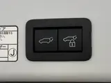 2025 Toyota Corolla Cross HYBRID Z Pearl SUV for sale, Japanese used car export - photo 10 of 20 | GULJI TRADERS