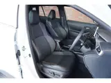 2025 Toyota Corolla Cross 1.8 Hybrid Z Pearl SUV for sale, Japanese used car export - photo 6 of 38 | GULJI TRADERS