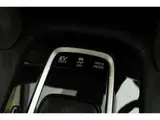 2025 Toyota Corolla Cross 1.8 Hybrid Z Pearl SUV for sale, Japanese used car export - photo 32 of 38 | GULJI TRADERS
