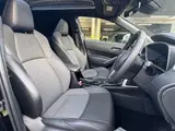 2025 Toyota Corolla Cross 1.8 HYBRID Z Black SUV for sale, Japanese used car export - photo 19 of 30 | GULJI TRADERS