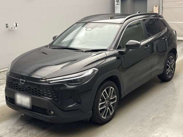 2025 Toyota Corolla Cross Hybrid Z Sedan for sale, Japanese used car export - photo 1 of 15 | GULJI TRADERS