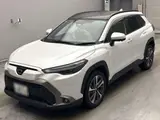 2025 Toyota Corolla Cross Hybrid Z Pearl SUV for sale, Japanese used car export - photo 1 of 15 | GULJI TRADERS