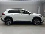 2025 Toyota Corolla Cross Hybrid Z Pearl SUV for sale, Japanese used car export - photo 6 of 15 | GULJI TRADERS