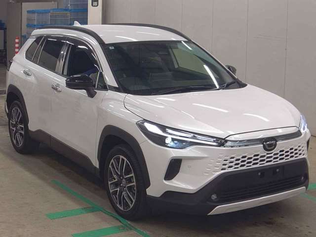2025 Toyota Corolla Cross Hybrid Z Sedan for sale, Japanese used car export - photo 1 of 3 | GULJI TRADERS
