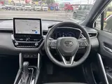 2025 Toyota Corolla Cross Z White SUV for sale, Japanese used car export - photo 5 of 9 | GULJI TRADERS